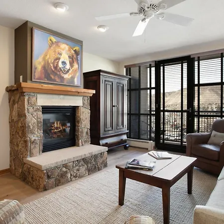 320 Chapel Square Condo